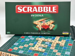 Scrabble Clásico Catalán Madera