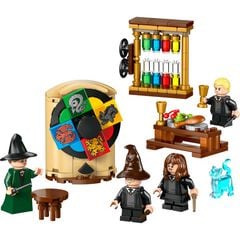 LEGO® Harry Potter TM Castell de Hogwarts™: Cerimònia del Barret Seleccionador 76460