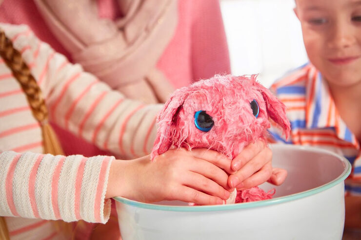 Adoptanimals Rosa Bizak