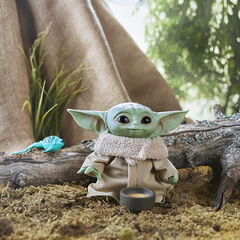 Peluix parlant Star Wars Mandalorian Baby Yoda - 19 cm Hasbro