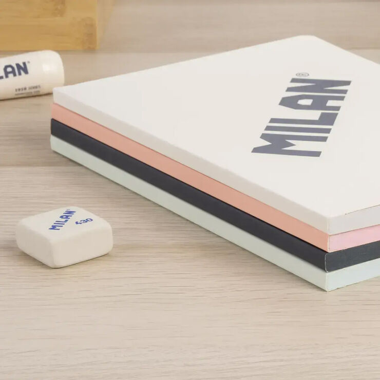 Libreta Encolada A5 Rayada 48 Hojas Milan 1918 Rosa