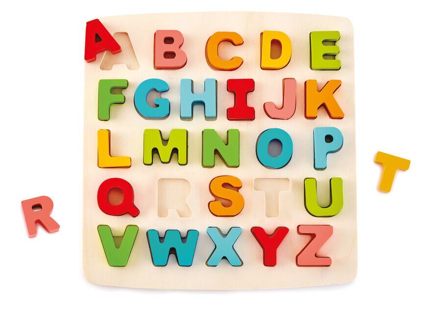 Encaje alfabeto de madera