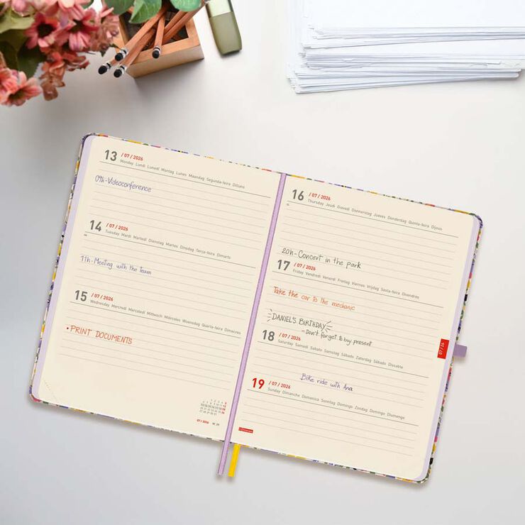 Agenda Finocam 18 mesos M5 setm/vista mult 2025-26 girl