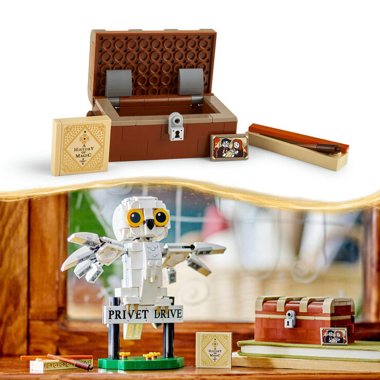 LEGO® Harry Potter TM Hedwig™ en el Número 4 de Privet Drive 76425