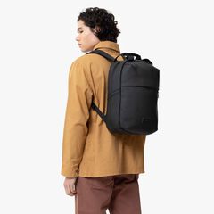 Mochila/Bolsa Eastpak Tecum Tote matte black