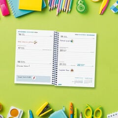 Agenda Escolar Cool | 1/8 Setmana Vista, Castell&agrave; (2026-2027) &ndash; Blau