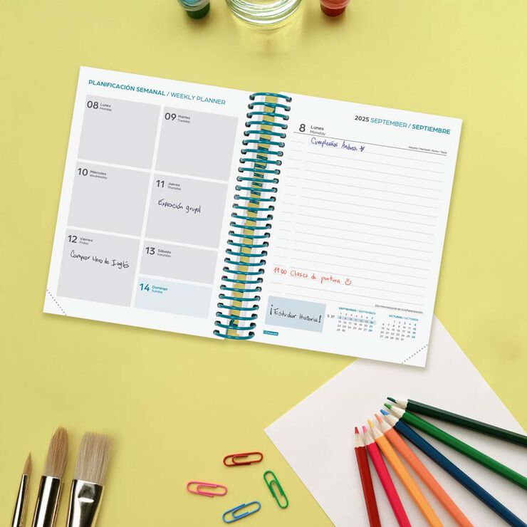 Agenda Finocam escolar Diva 1/8 día/pág cas 2025-26 colors