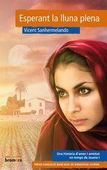 Esperant la lluna plena