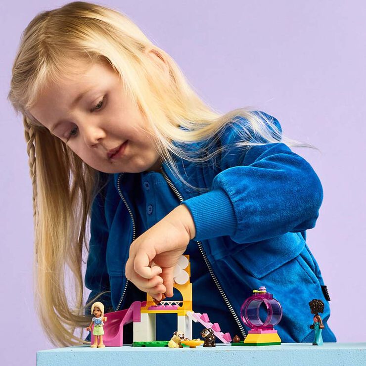 LEGO® Friends Parque de Aventuras para Cachorros 42665