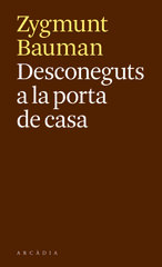 Desconeguts a la porta de casa Desconeguts a la porta de casa