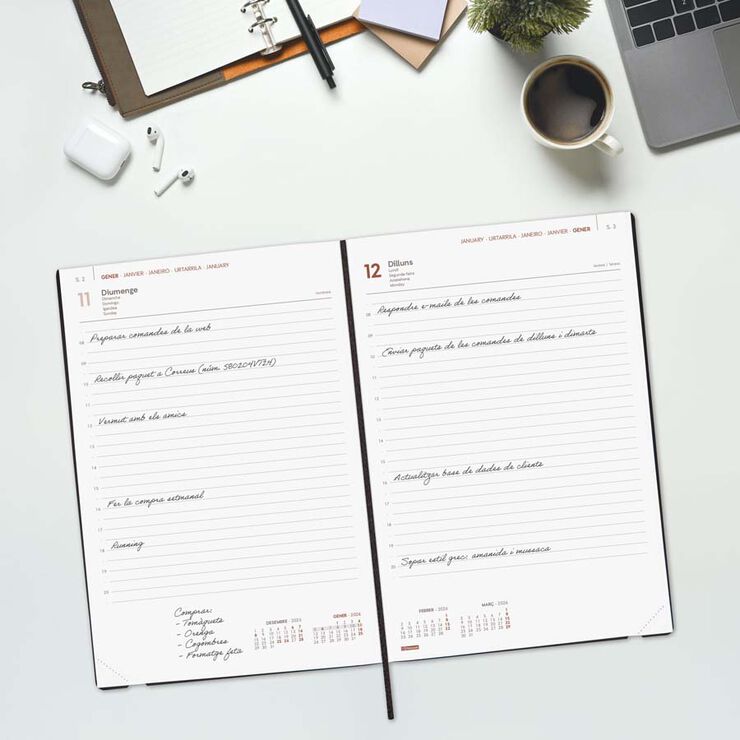 Agenda Finocam Mara Y11 día/pág cat 2026 negro