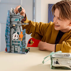 LEGO&reg; Marvel Avengers: Doomsday Nova Torre dels Venjadors 76352