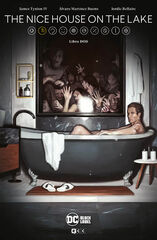 The Nice House on the Lake núm. 2 de 12