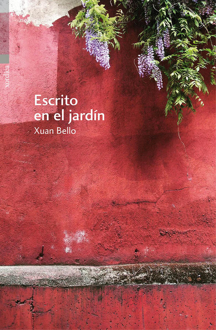 Escrito en el jardín