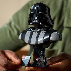 LEGO Star Wars TM Darth Vader Bust 75439