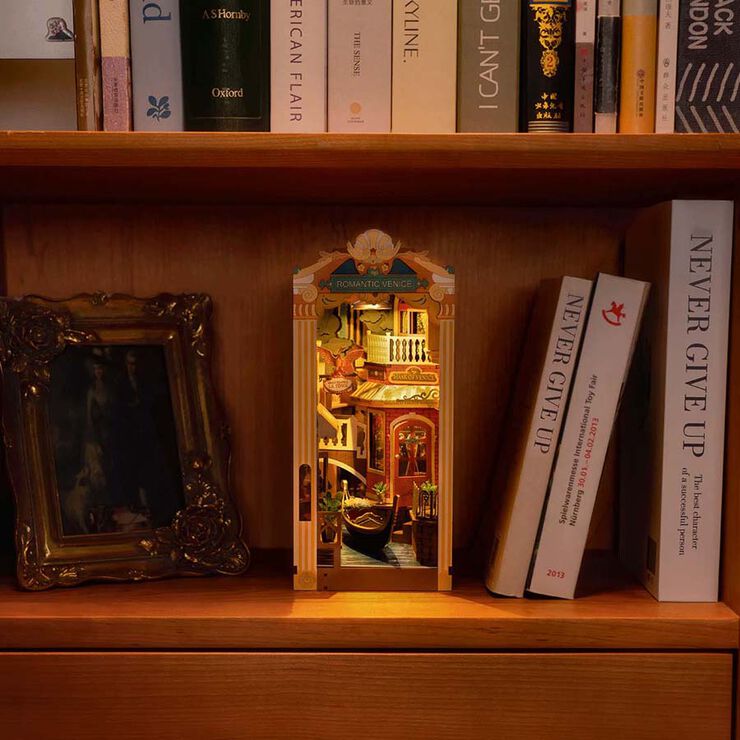 Maqueta Rolife Booklip Romantic Venice