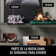 LEGO® Star Wars Diorama: Ataque a la Estrella de la Muerte 75329