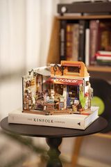 Maqueta Rolife Corner Bookstore