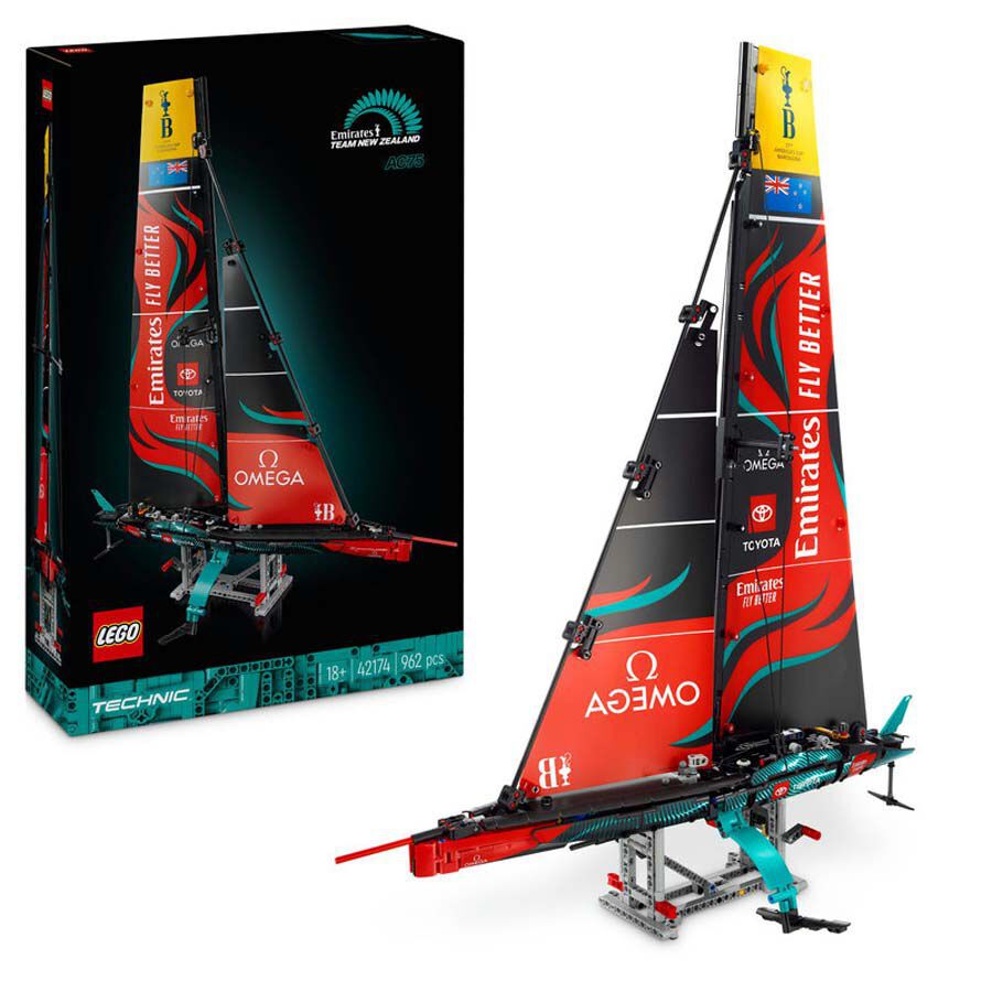 LEGO&reg; Technic Yate Emirates Team New Zealand AC75 42174