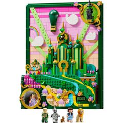 LEGO® Wicked Art Mural: Emerald City 75685