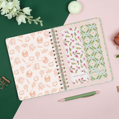 Agenda Finocam Flower Journal Semana Vista Horizontal 2027 Catal&aacute;n Verde