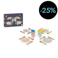 Platos, vasos y cubiertos de madera