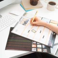 Planificador 16 meses mes/vista mult 2025-26 Hokusai