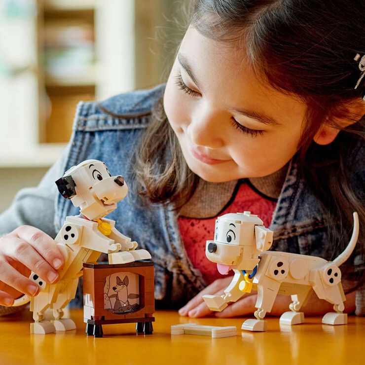 LEGO® Disney™ Lucky i Penny: Cadells de 101 Dàlmates 43271