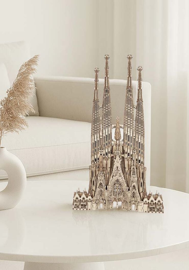 Maqueta Ambwood Sagrada Familia