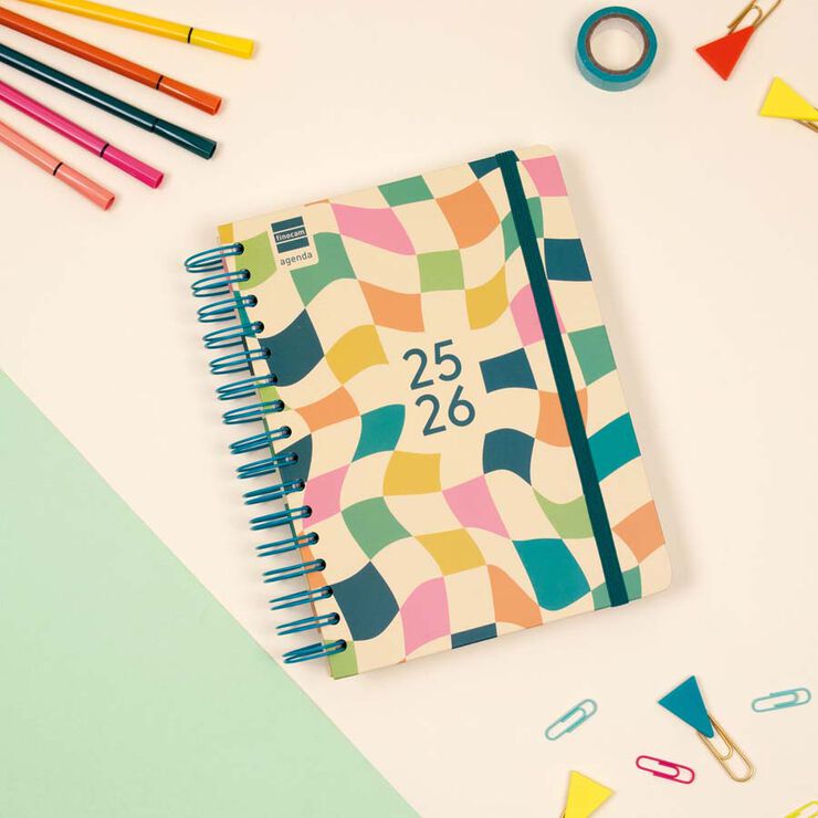 Agenda Finocam escolar Cosmo 1/4  día/pág cat 2025-26 kai