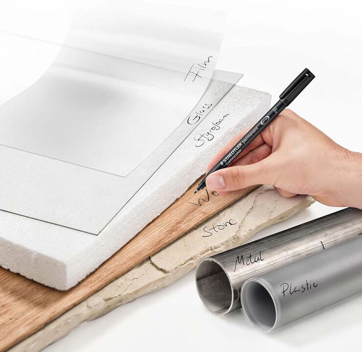 Rotulador permanente Staedtler Lumocolor punta F azul