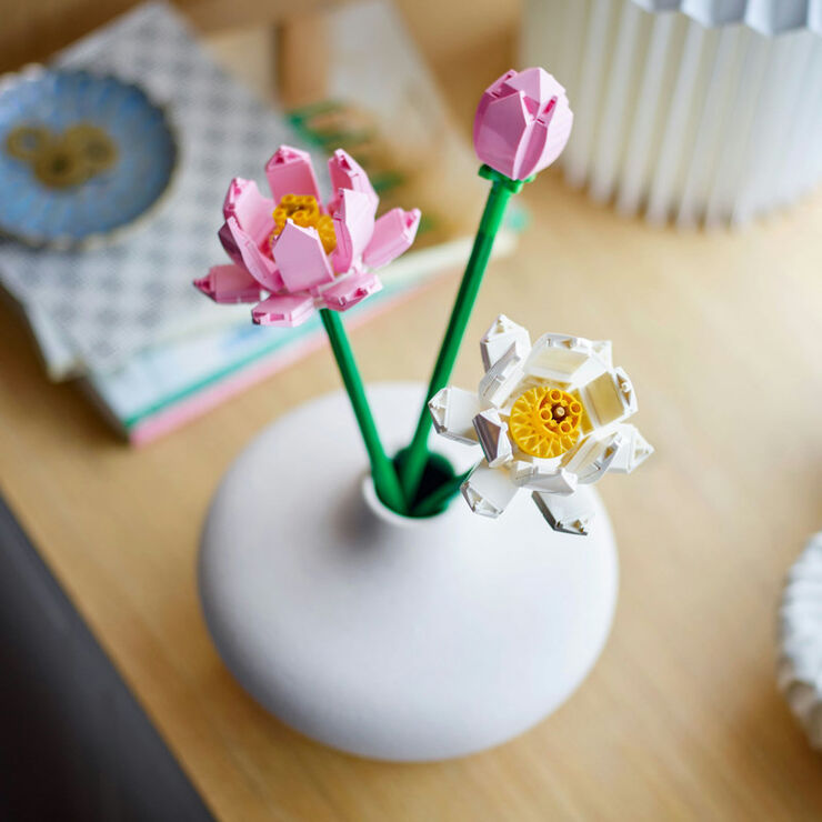 LEGO® Iconic Flores de Loto 40647