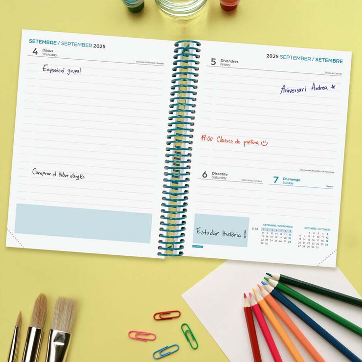 Agenda Finocam escolar Diva 1/4 día/pág cat 2025-26 colors