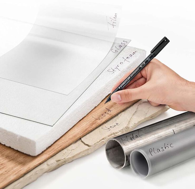 Rotulador Permanente Staedtler Lumocolor punta S negro