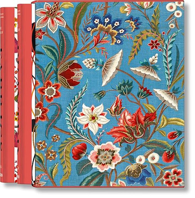 The book of printed fabrics