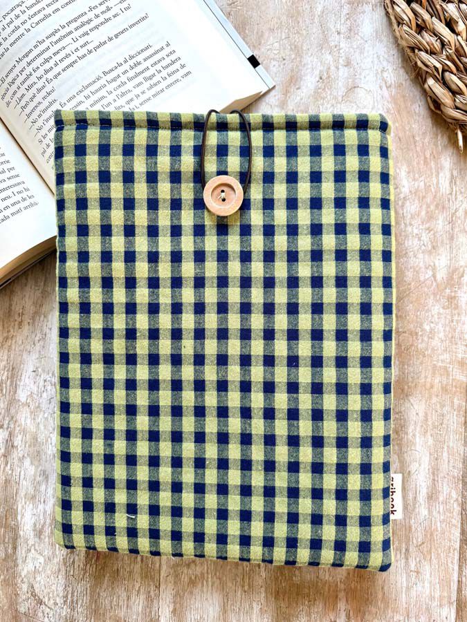 Funda Libro Aribook 23x28cm Vichy azul/verde