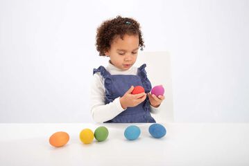Huevos de madera de colores 7 unidades