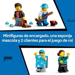 LEGO&reg; City Lavado de Coches Drive-Through 60497
