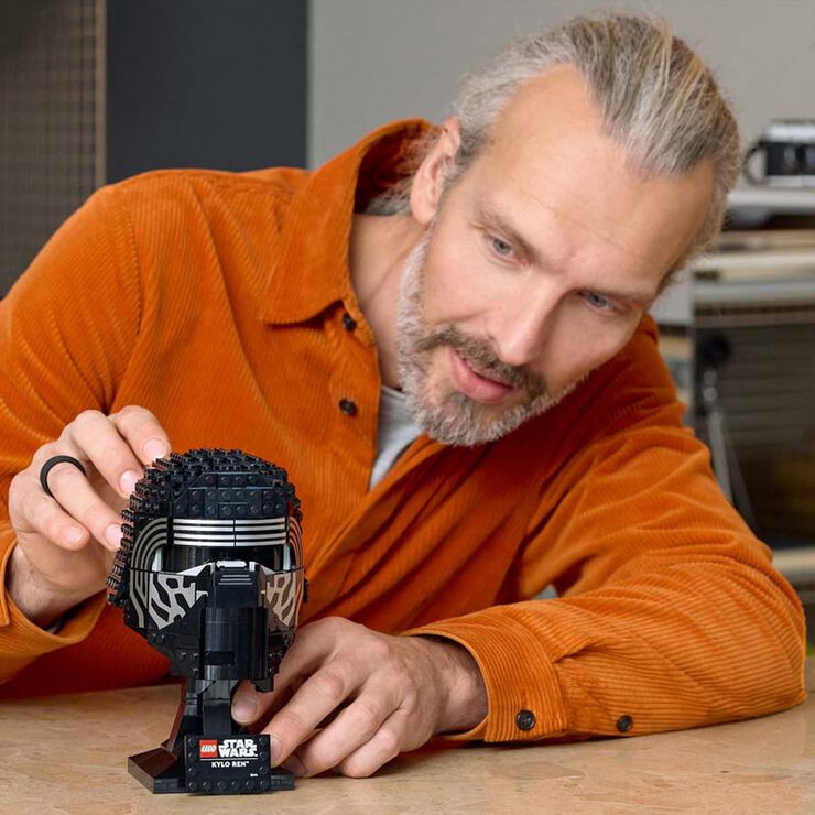 LEGO® Star Wars TM Casco de Kylo Ren™ 75415