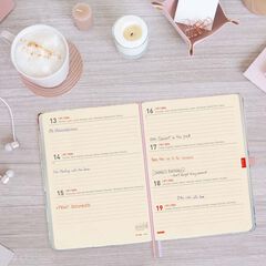 Agenda Finocam 18 meses M5 sem/vista mult 2025-26 pretty