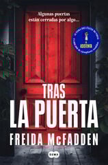 Tras la puerta Tras la puerta