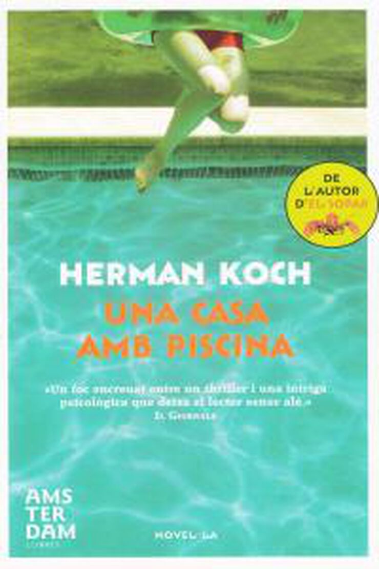 Una casa amb piscina