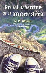 En el vientre de la montaña