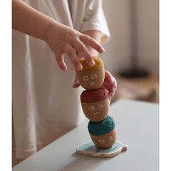 Conjunto de emociones para apilar de corcho