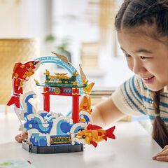 LEGO&reg; Chinese Festivals Carpa de la Prosperidad Saltando 80120