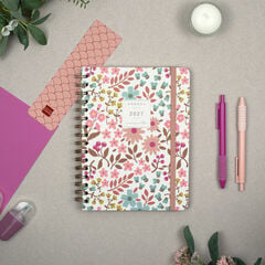 Agenda Finocam Moniquilla Semana Vista Horizontal 2027 Catal&aacute;n Rosa