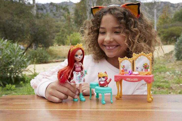 Muñeca con Set de Juego surtido Enchantimals