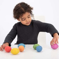 Huevos de madera de colores 7 unidades