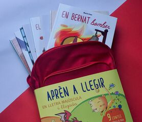 Motxilla amb 9 llibres per aprendre a llegir Motxilla amb 9 llibres per aprendre a llegir