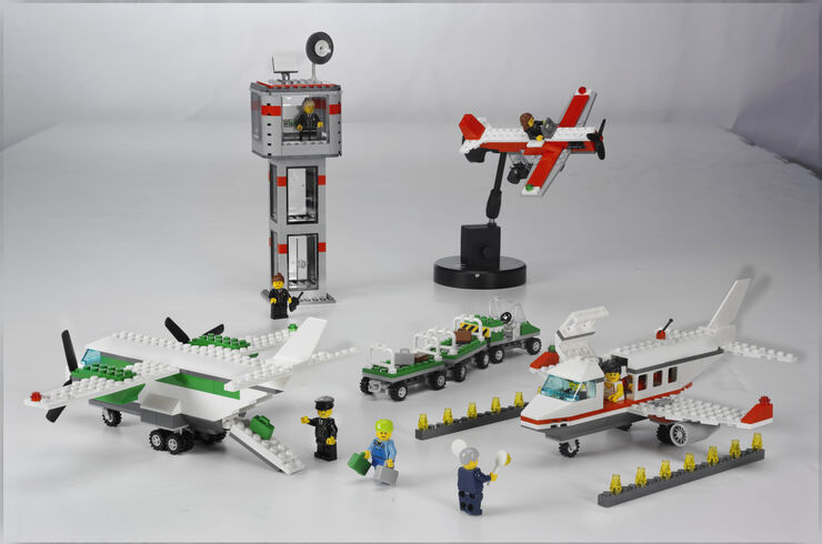 LEGO Education Espacio y aeropuerto (9335)